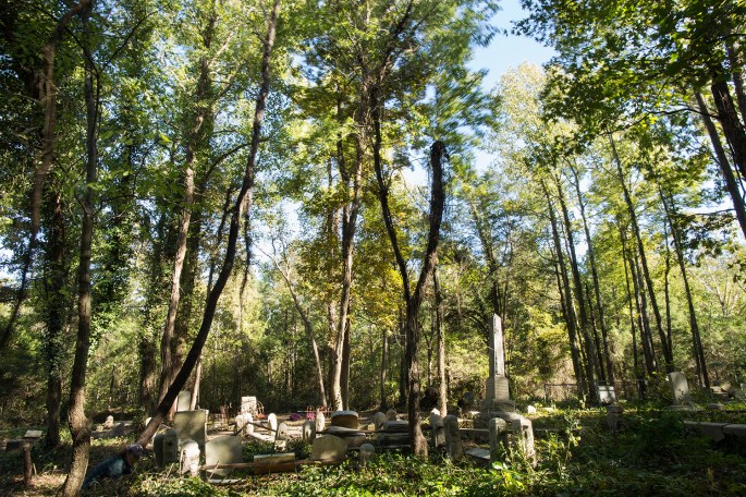 web_export_20161022_east_end_cemetery_tancil_stone_dedication_and_beauty_0341
